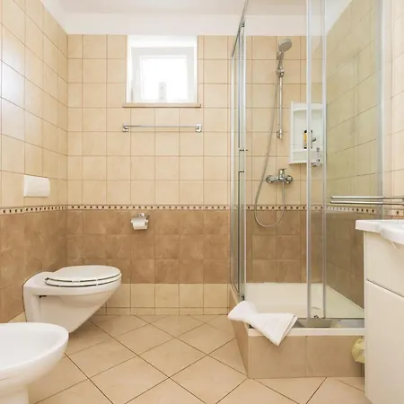 Apartment Seaside With A Swimming Pool Losinj, Losinj - 22580 *