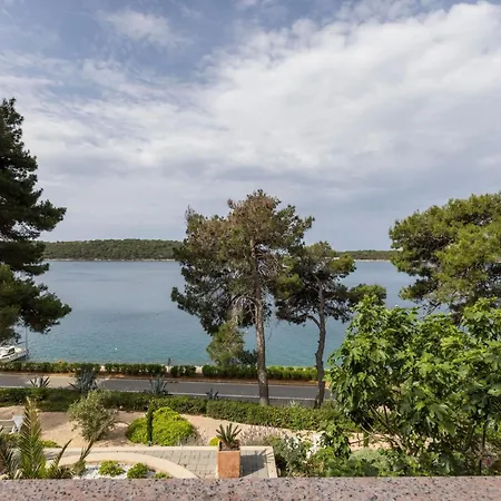 Apartmán Seaside With A Swimming Pool Losinj, Losinj - 22580 Mali Lošinj