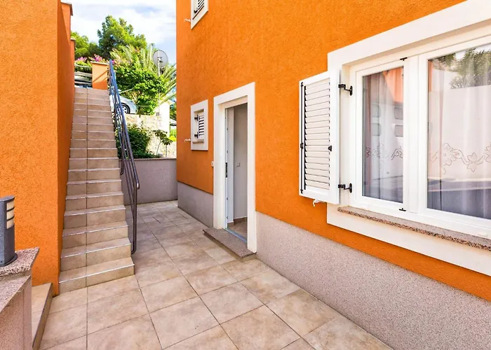 Seaside With A Swimming Pool Losinj, Losinj - 22580